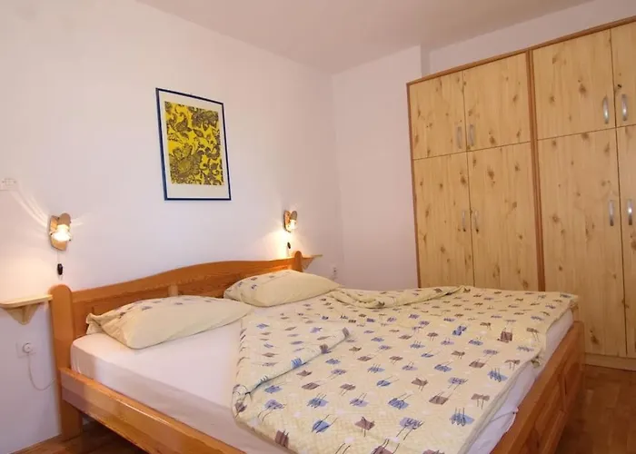 Ferienhaus In With Swimming Pool Poreč